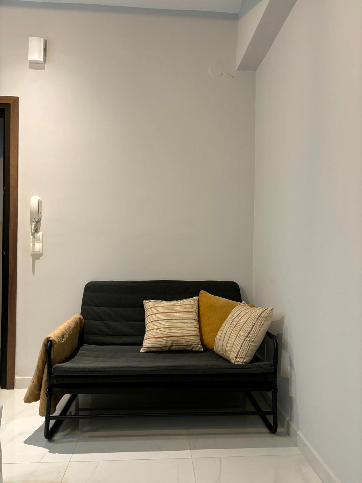Cozy Studio In The City Center Салоники Экстерьер фото