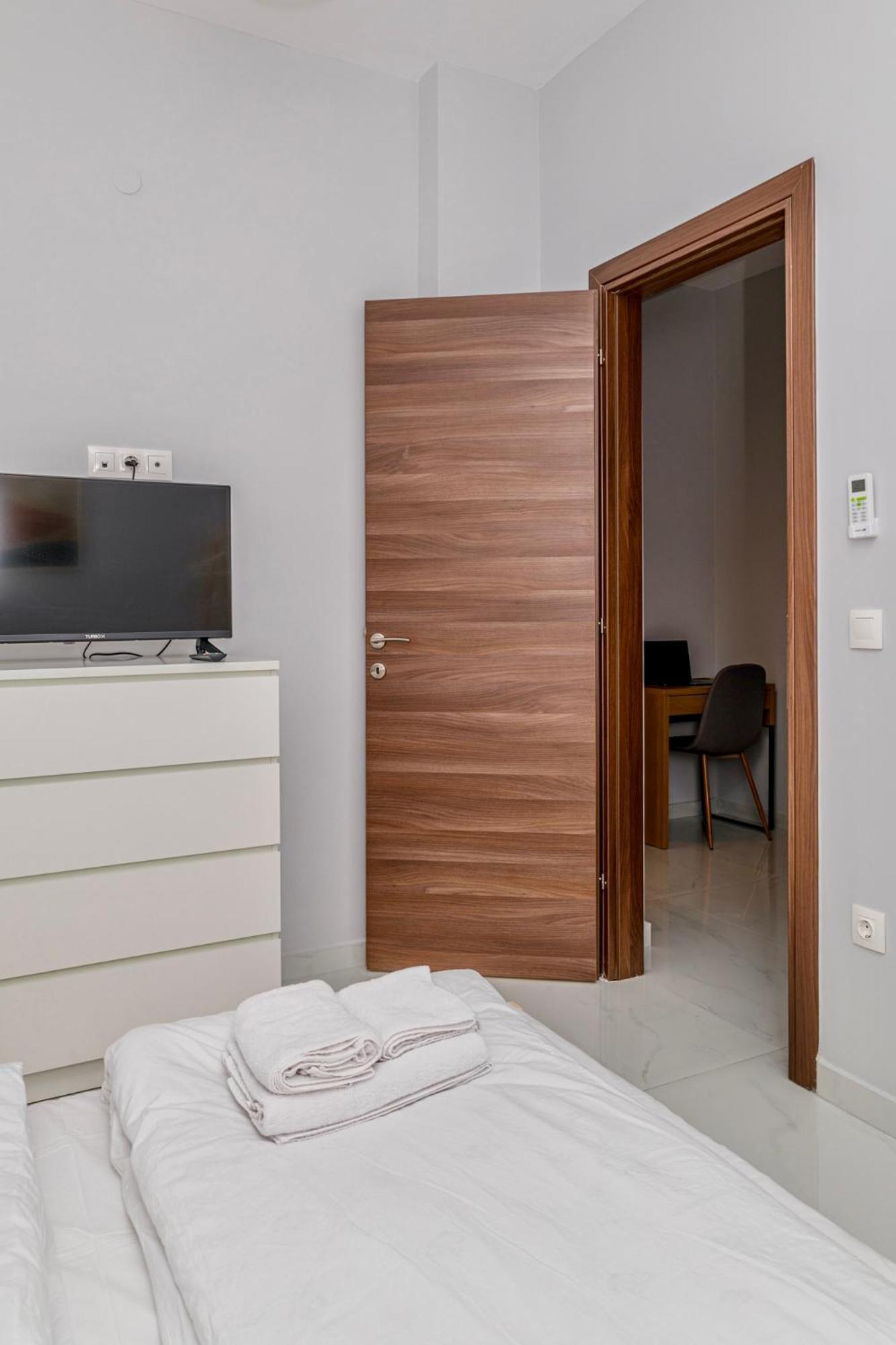 Cozy Studio In The City Center Салоники Экстерьер фото